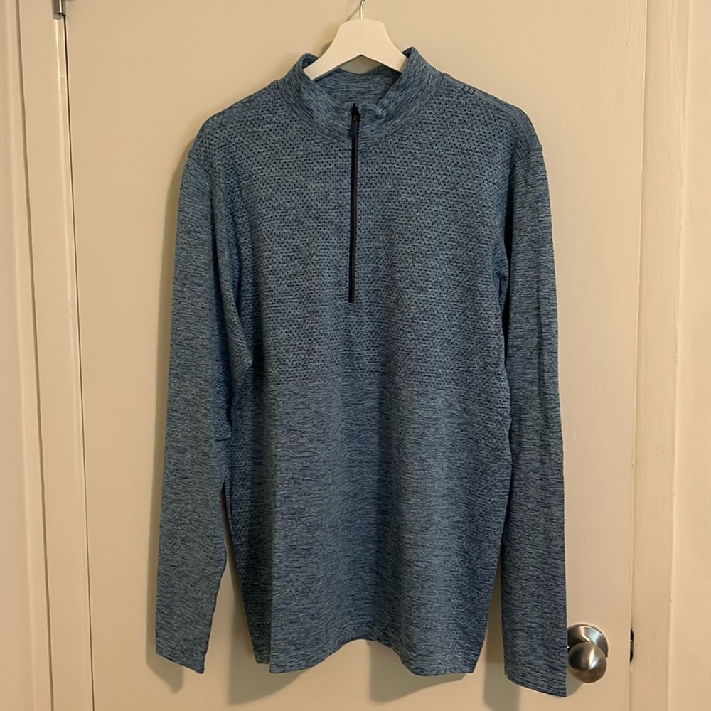 Lulu lemon, men’s 1/4 zip.